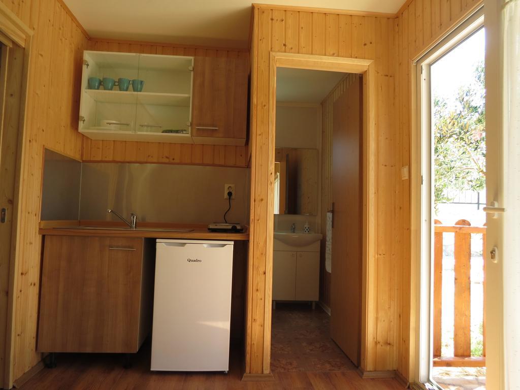Campsite Kaya Pakostane Exterior photo