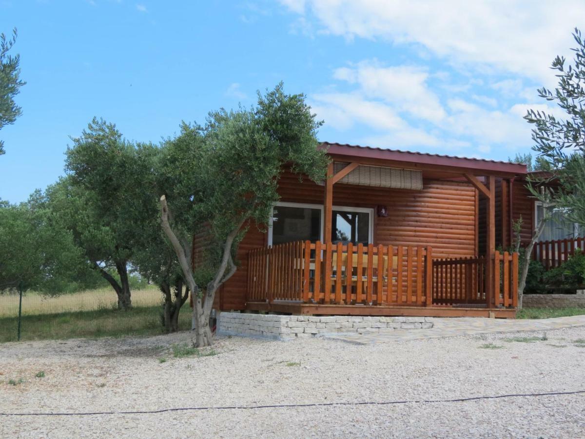 Campsite Kaya Pakostane Exterior photo